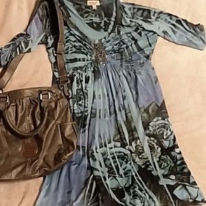 One World tunic or mini. Missing 3 small studs (se